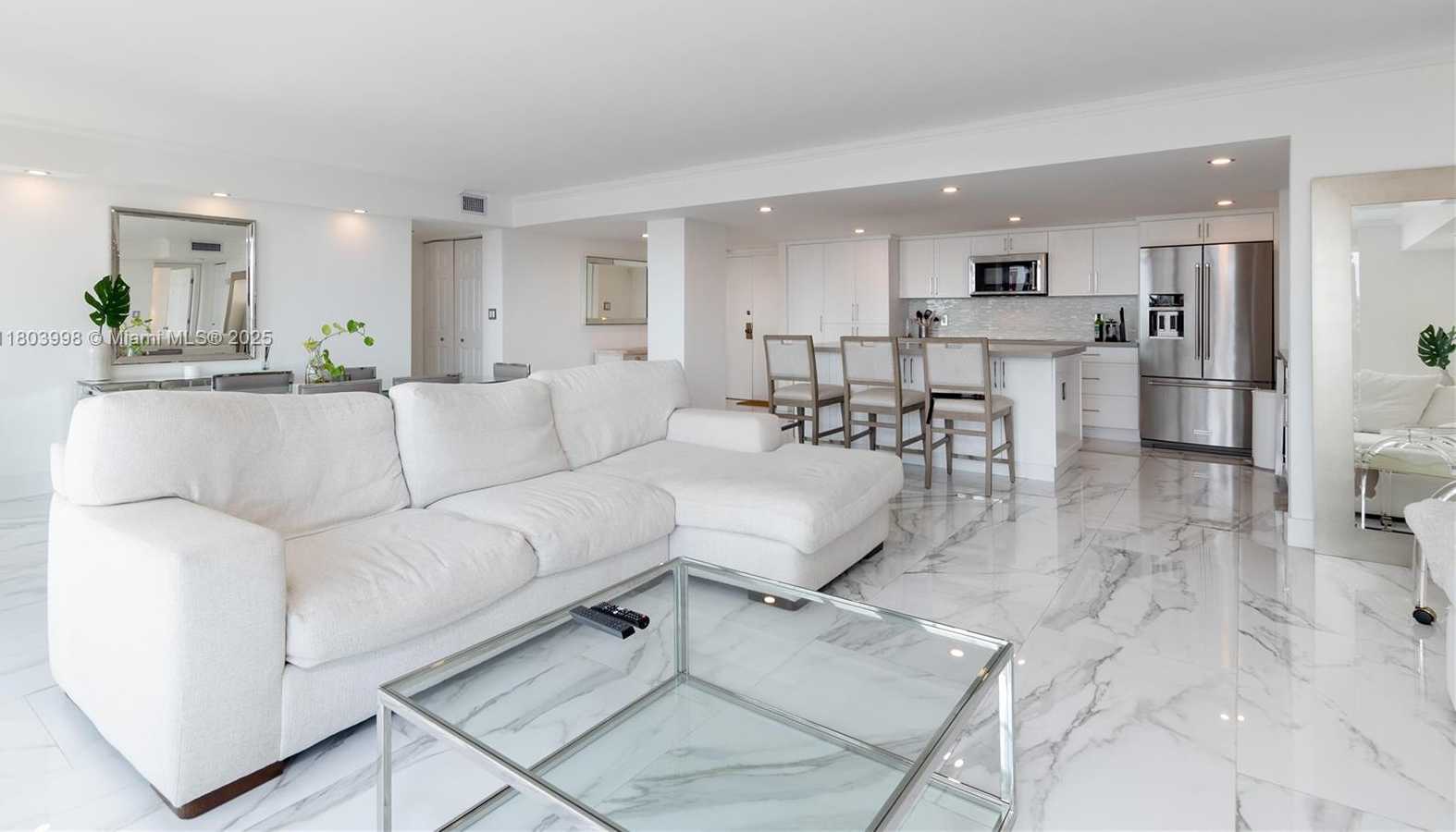 Small Image of 1450 BRICKELL BAY DR #1707, Miami Number 9