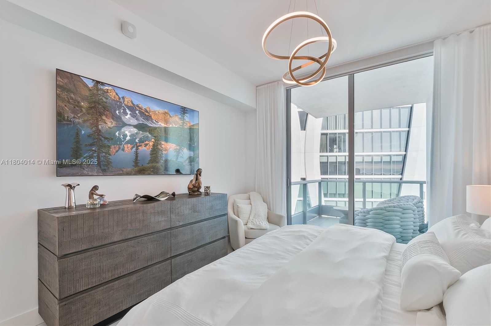 Small Image of 900 BISCAYNE BLVD #3710, Miami Number 19