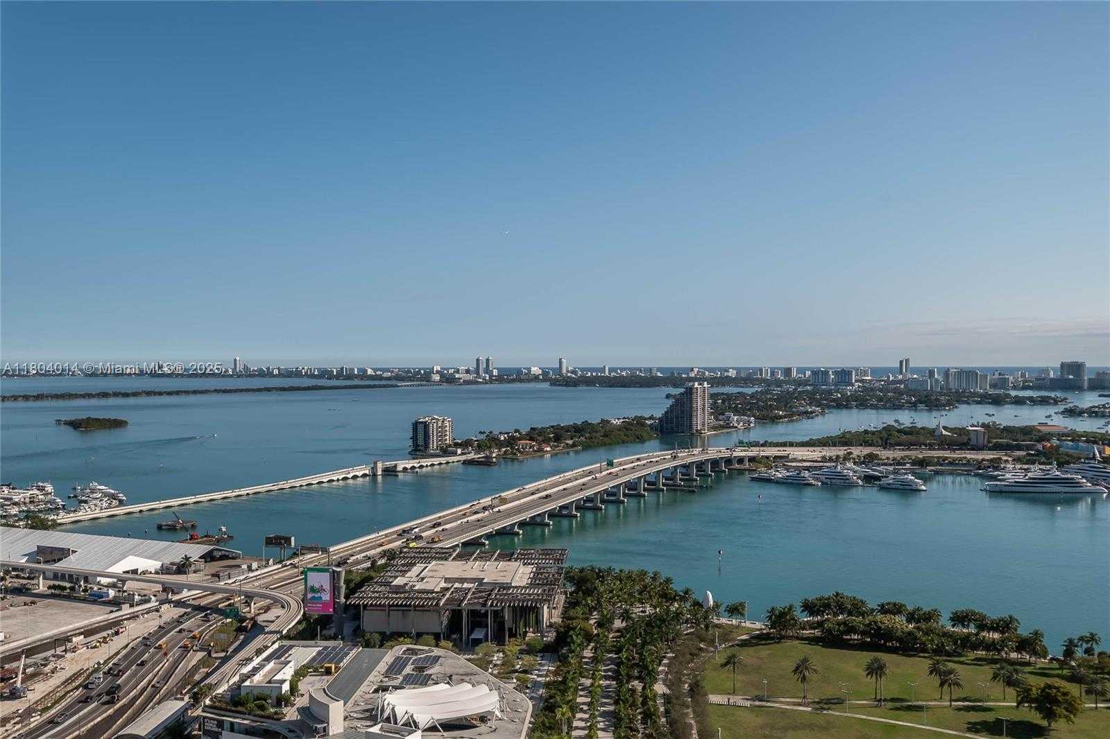 Small Image of 900 BISCAYNE BLVD #3710, Miami Number 8