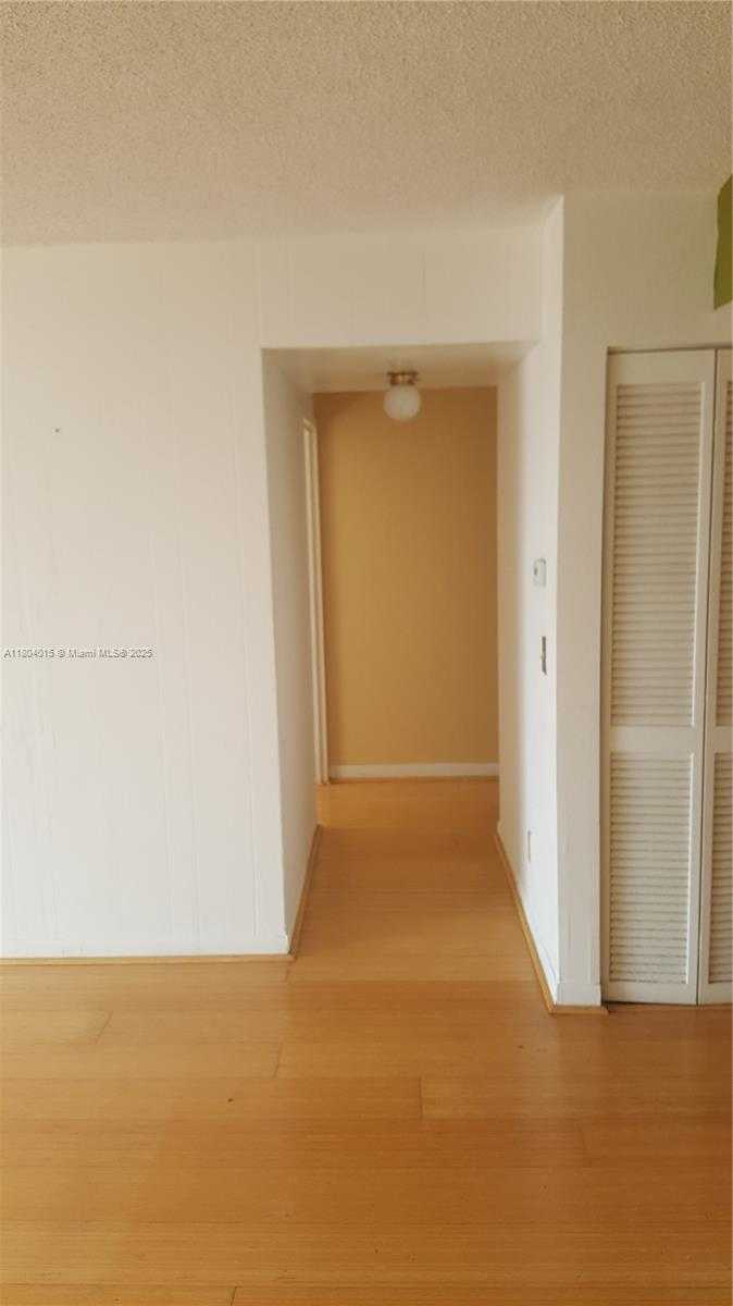 Small Image of 2020 NORTH EAST 135TH ST #406, North Miami Number 3