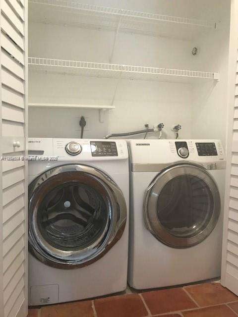 Small Image of 20908 LEEWARD CT #231-3, Aventura Number 24