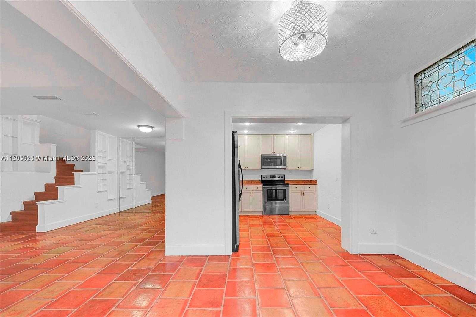 Small Image of 20908 LEEWARD CT #231-3, Aventura Number 7
