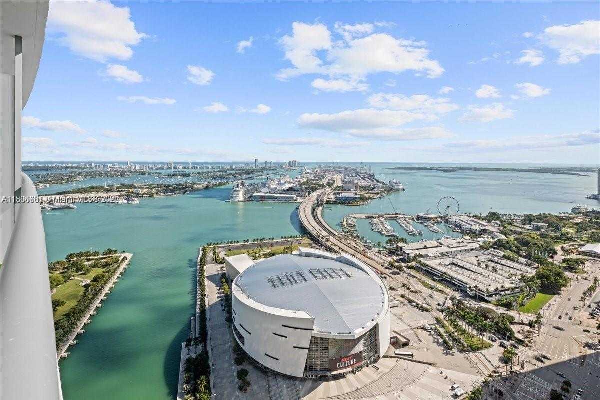 Small Image of 888 BISCAYNE BLVD #4801, Miami Number 20