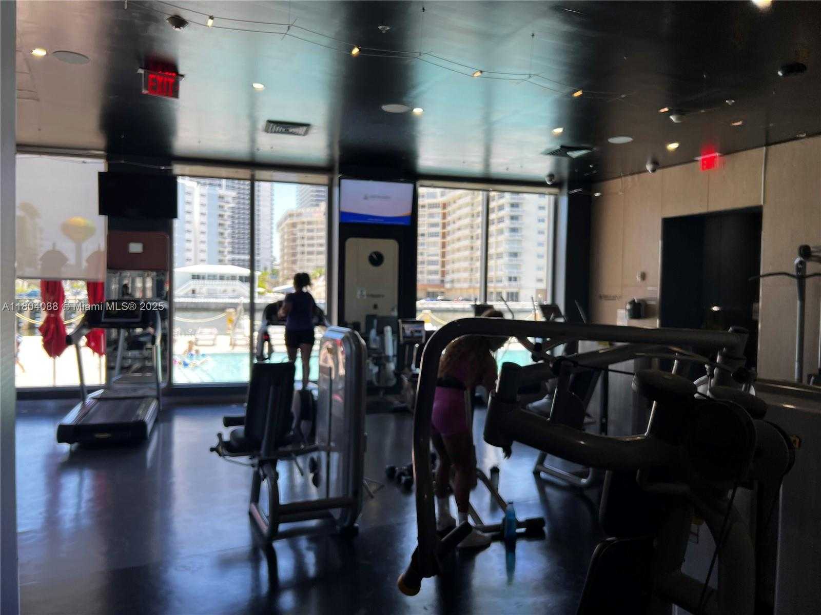 Small Image of 2600 EAST HALLANDALE BEACH BLVD #T901, Hallandale Beach Number 23