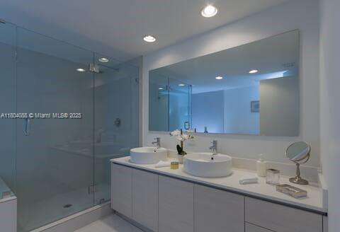 Small Image of 2600 EAST HALLANDALE BEACH BLVD #T901, Hallandale Beach Number 8