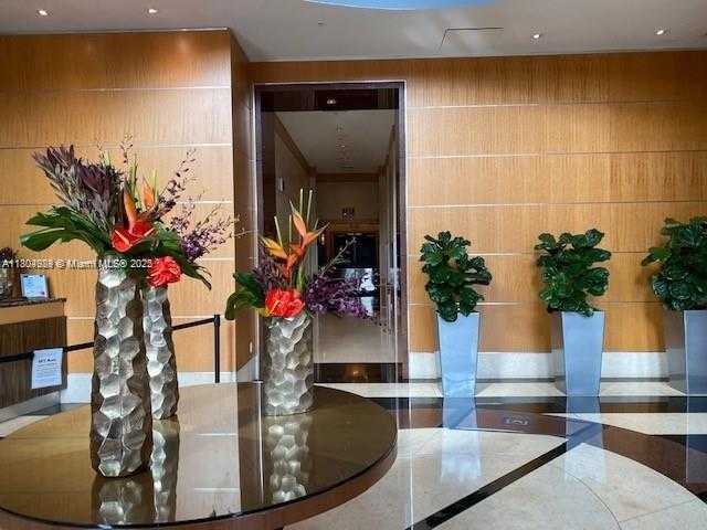 Small Image of 244 BISCAYNE BLVD #247, Miami Number 2