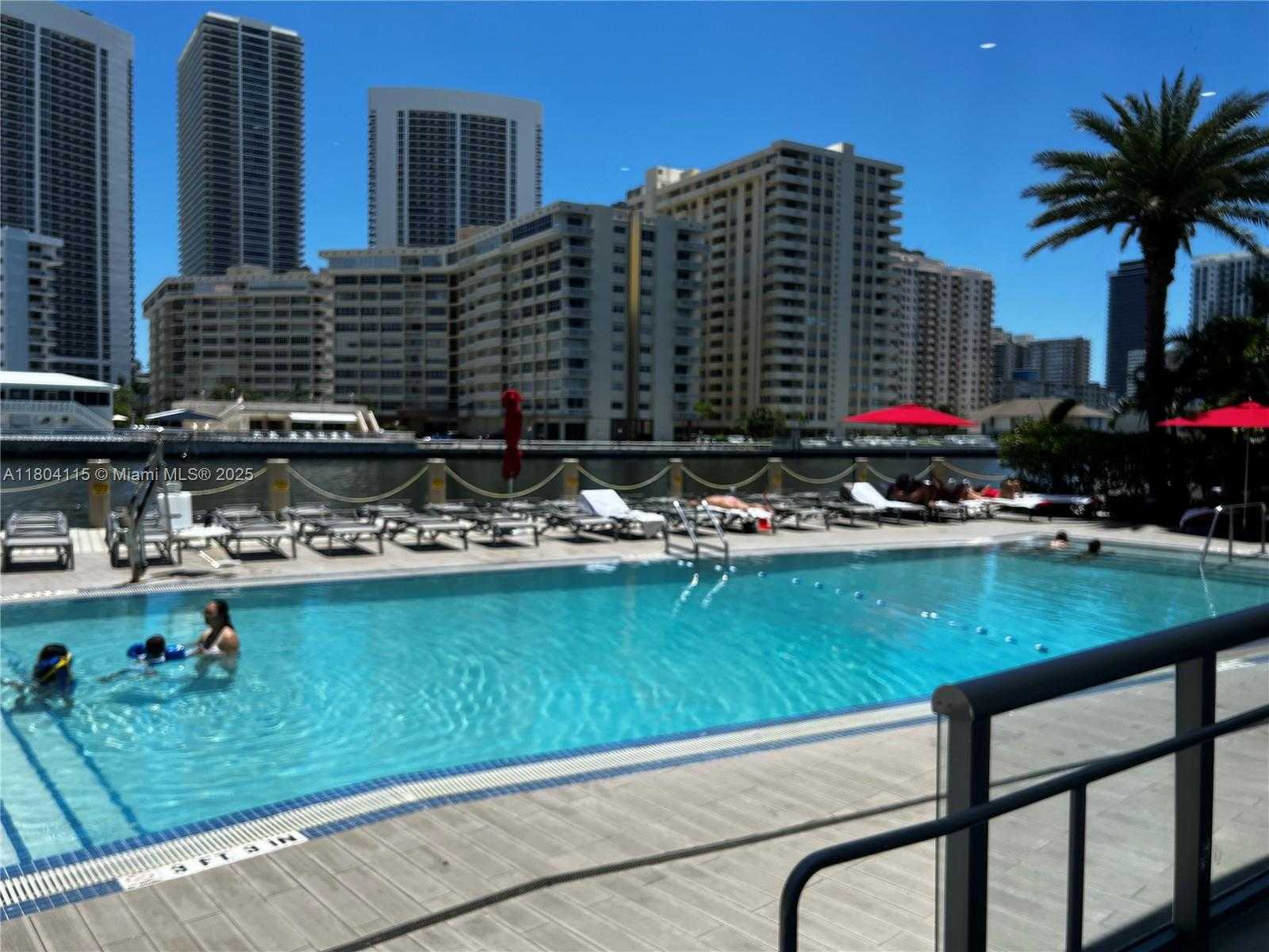 Small Image of 2600 EAST HALLANDALE BEACH BLVD #T401, Hallandale Beach Number 22