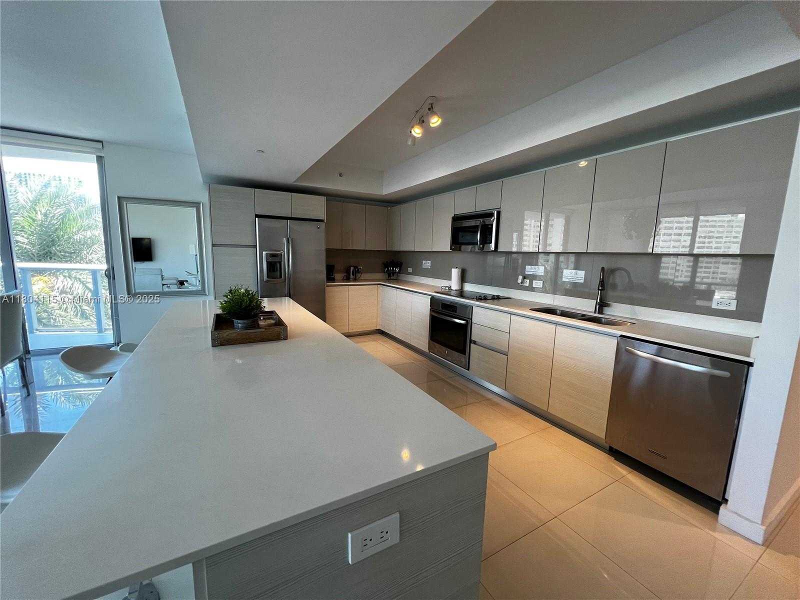 Small Image of 2600 EAST HALLANDALE BEACH BLVD #T401, Hallandale Beach Number 3