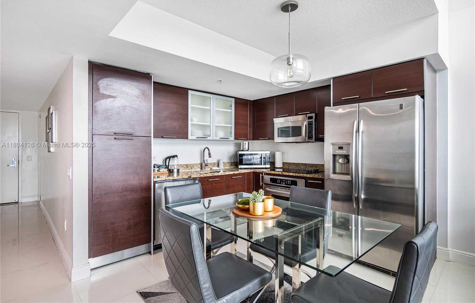 Small Image of 41 SOUTH EAST 5TH ST #2307, Miami Number 3