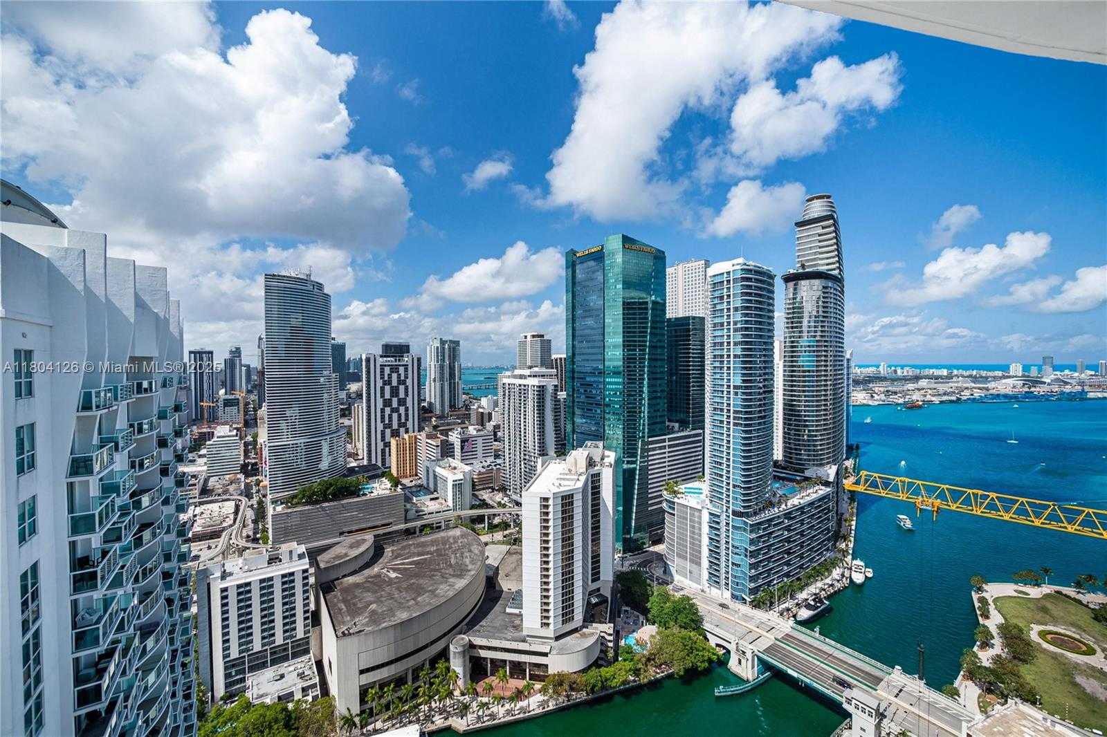 Small Image of 41 SOUTH EAST 5TH ST #2307, Miami Number 7
