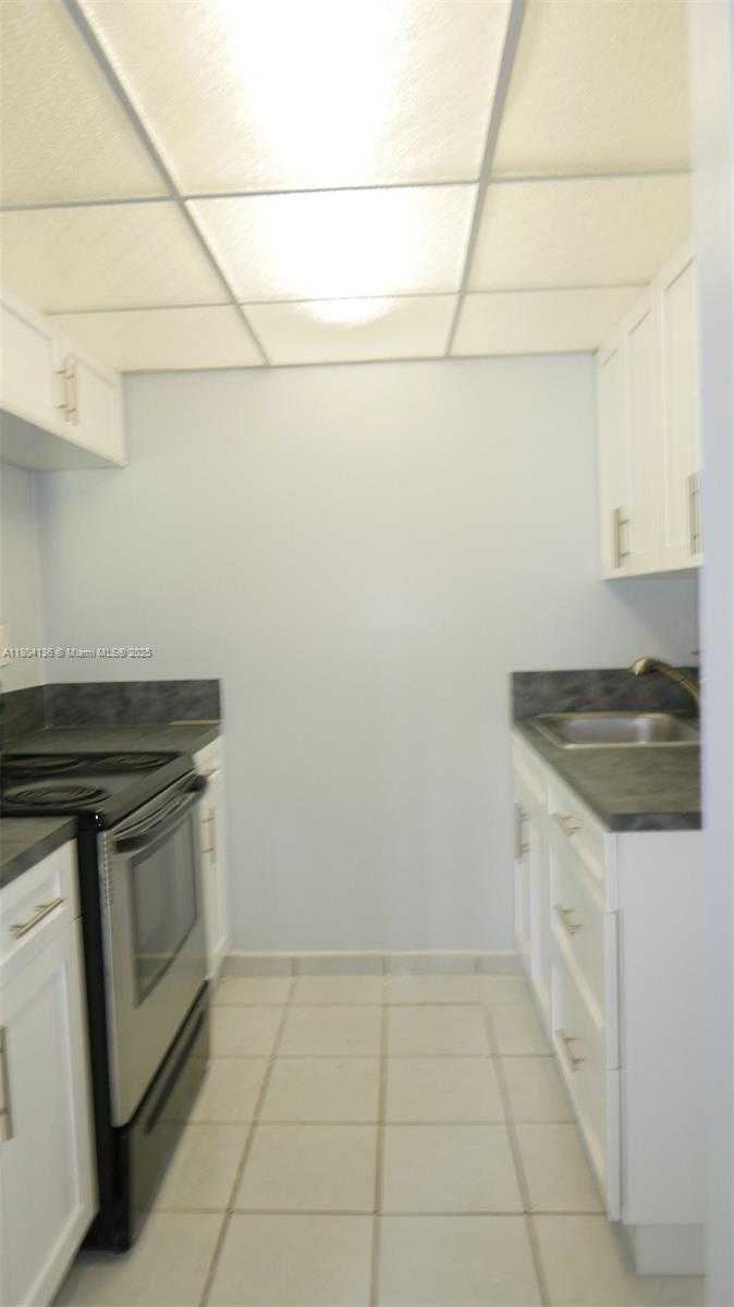Small Image of 5991 WASHINGTON ST #222, Hollywood Number 5