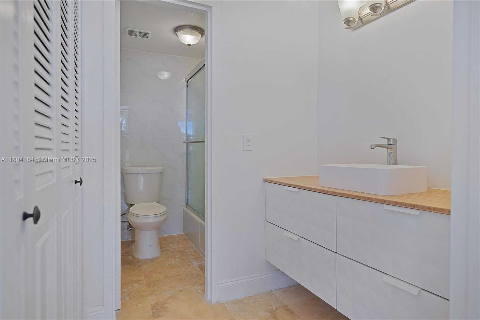 Small Image of 9381 EAST BAY HARBOR DR #301N, Bay Harbor Islands Number 24