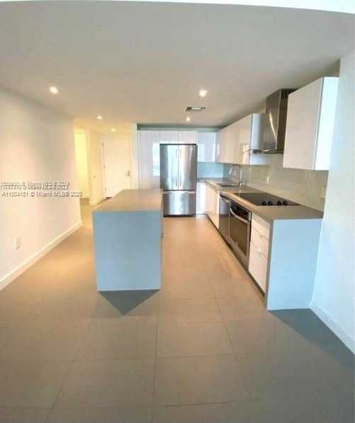 Small Image of 1600 NORTH EAST 1ST AVE #1212, Miami Number 9