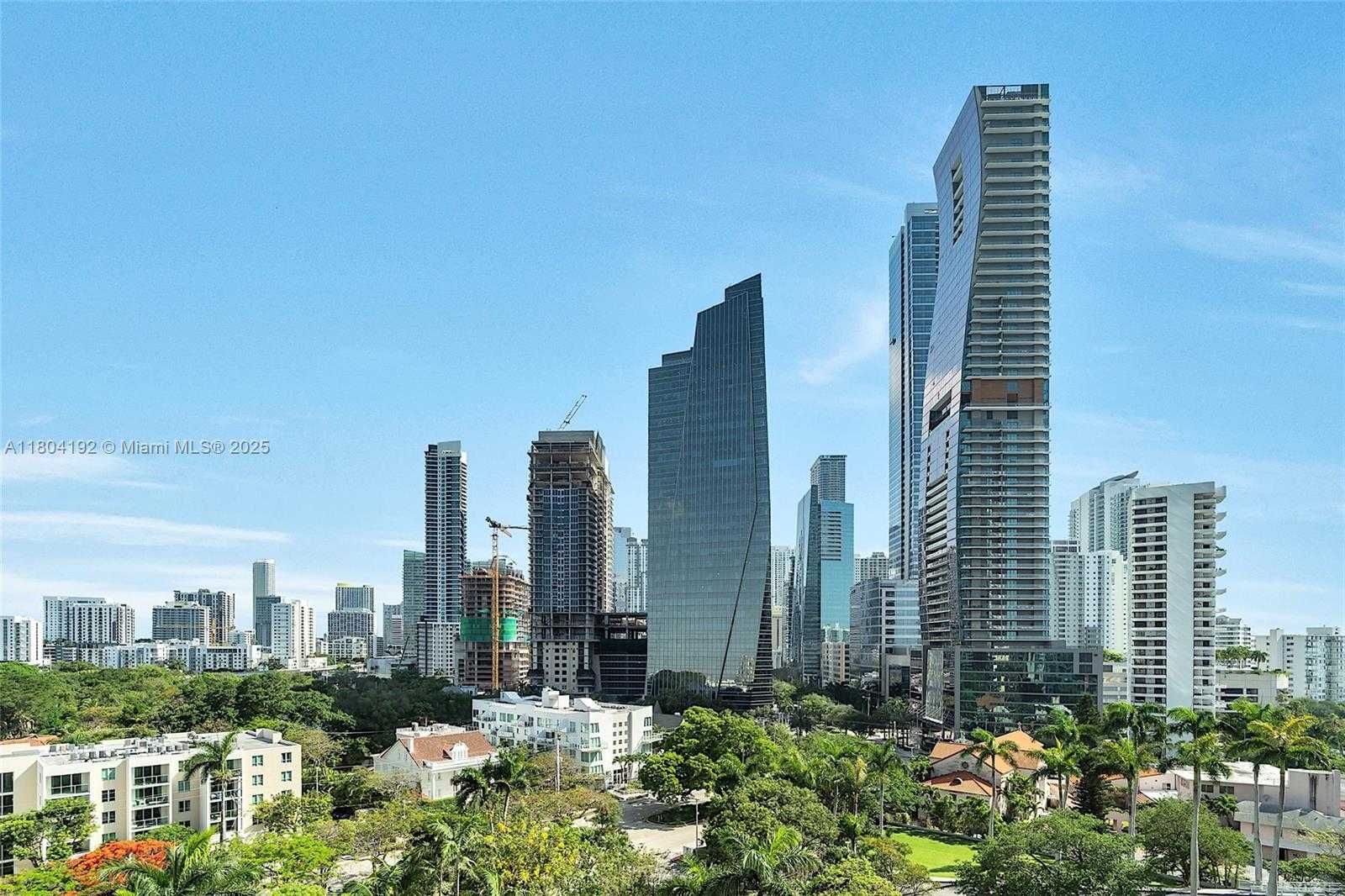 Small Image of 1581 BRICKELL AVE #707, Miami Number 18