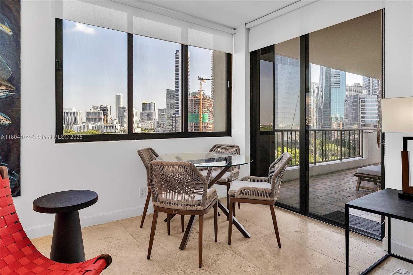 Small Image of 1581 BRICKELL AVE #707, Miami Number 23