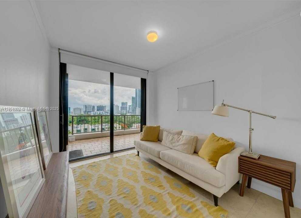 Small Image of 1581 BRICKELL AVE #707, Miami Number 28
