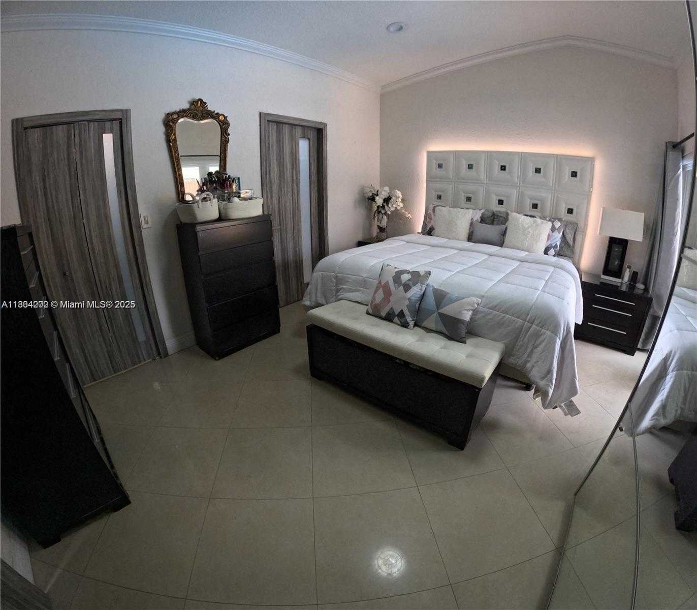 Small Image of 11232 SOUTH WEST 159TH PL #11232, Miami Number 5