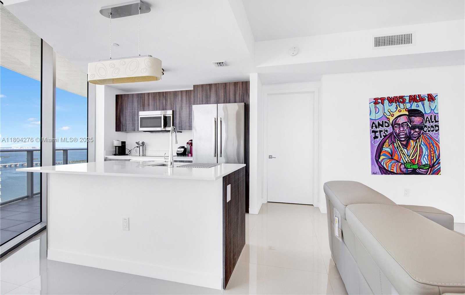 Small Image of 488 NE 18th St, Miami, FL 33132, USA Number 11