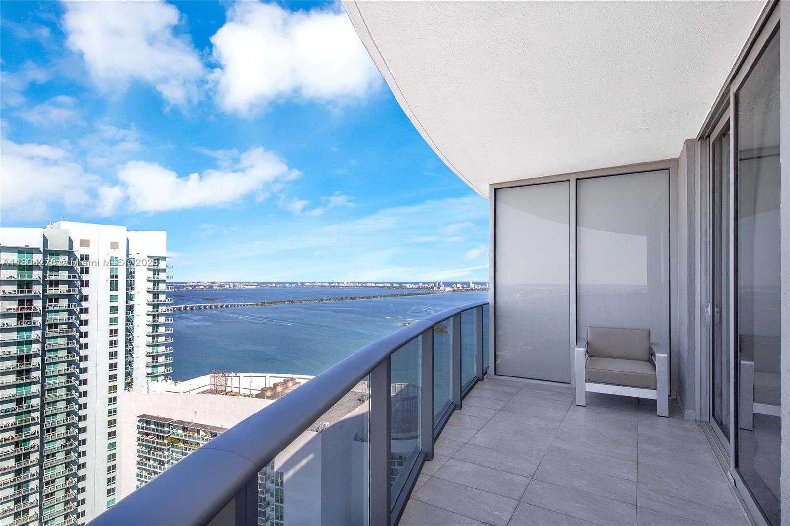Small Image of 488 NE 18th St, Miami, FL 33132, USA Number 21