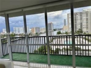 Small Image of 2017 SOUTH OCEAN DR #807, Hallandale Beach Number 17