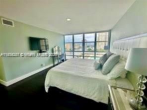 Small Image of 2017 SOUTH OCEAN DR #807, Hallandale Beach Number 25