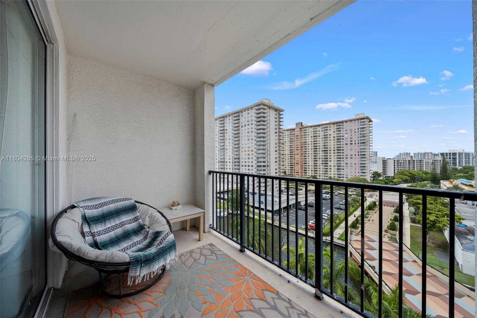Small Image of 17150 NORTH BAY RD #2913, Sunny Isles Beach Number 17