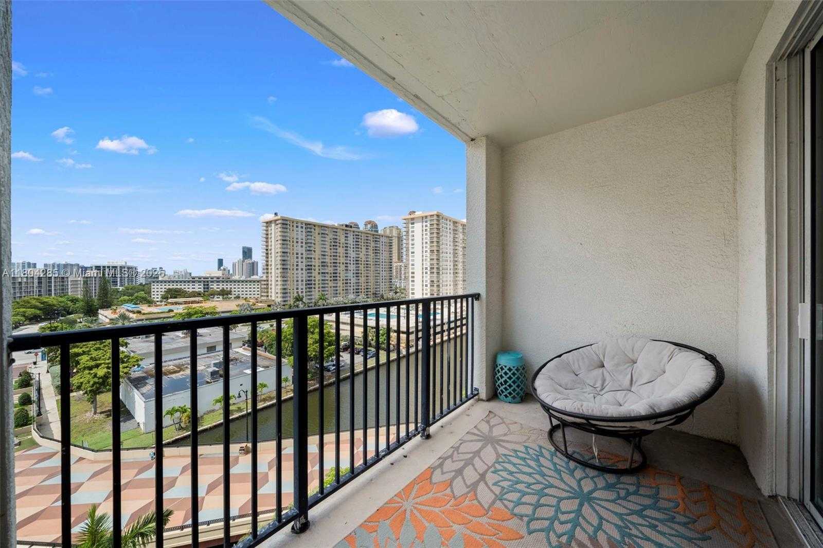 Small Image of 17150 NORTH BAY RD #2913, Sunny Isles Beach Number 18