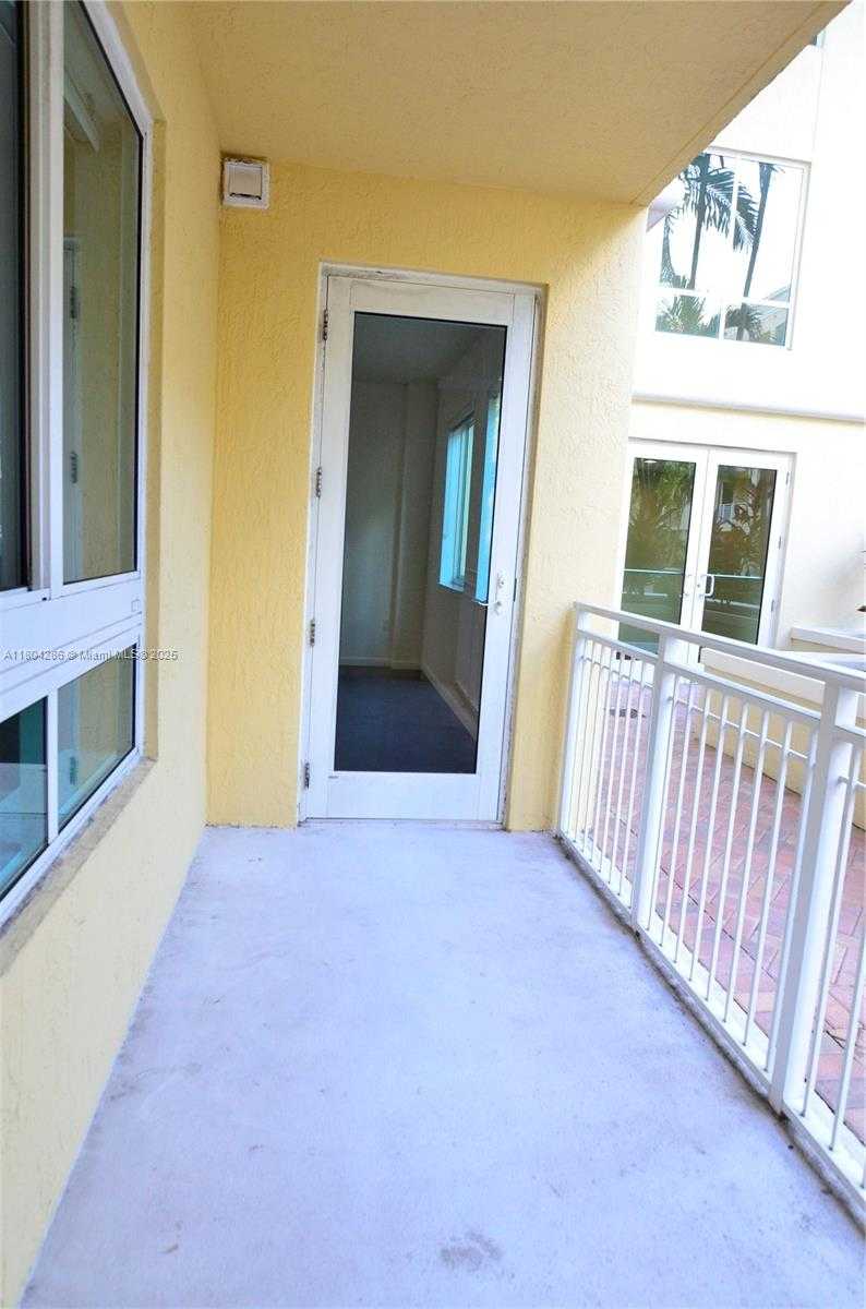 Small Image of 7355 SOUTH WEST 89TH ST #426N, Miami Number 22