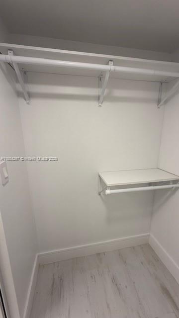 Small Image of 6801 HARDING AVE #412, Miami Beach Number 9