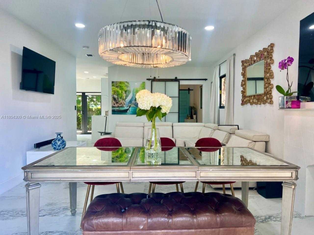 Small Image of 8280 NORTH EAST 1ST PL, Miami Number 4