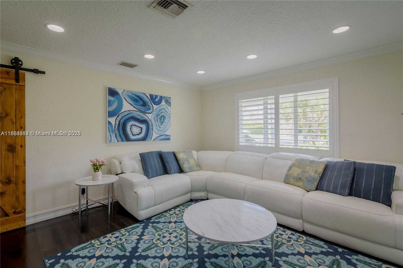Small Image of 8500 SOUTH WEST 70TH ST, Miami Number 15