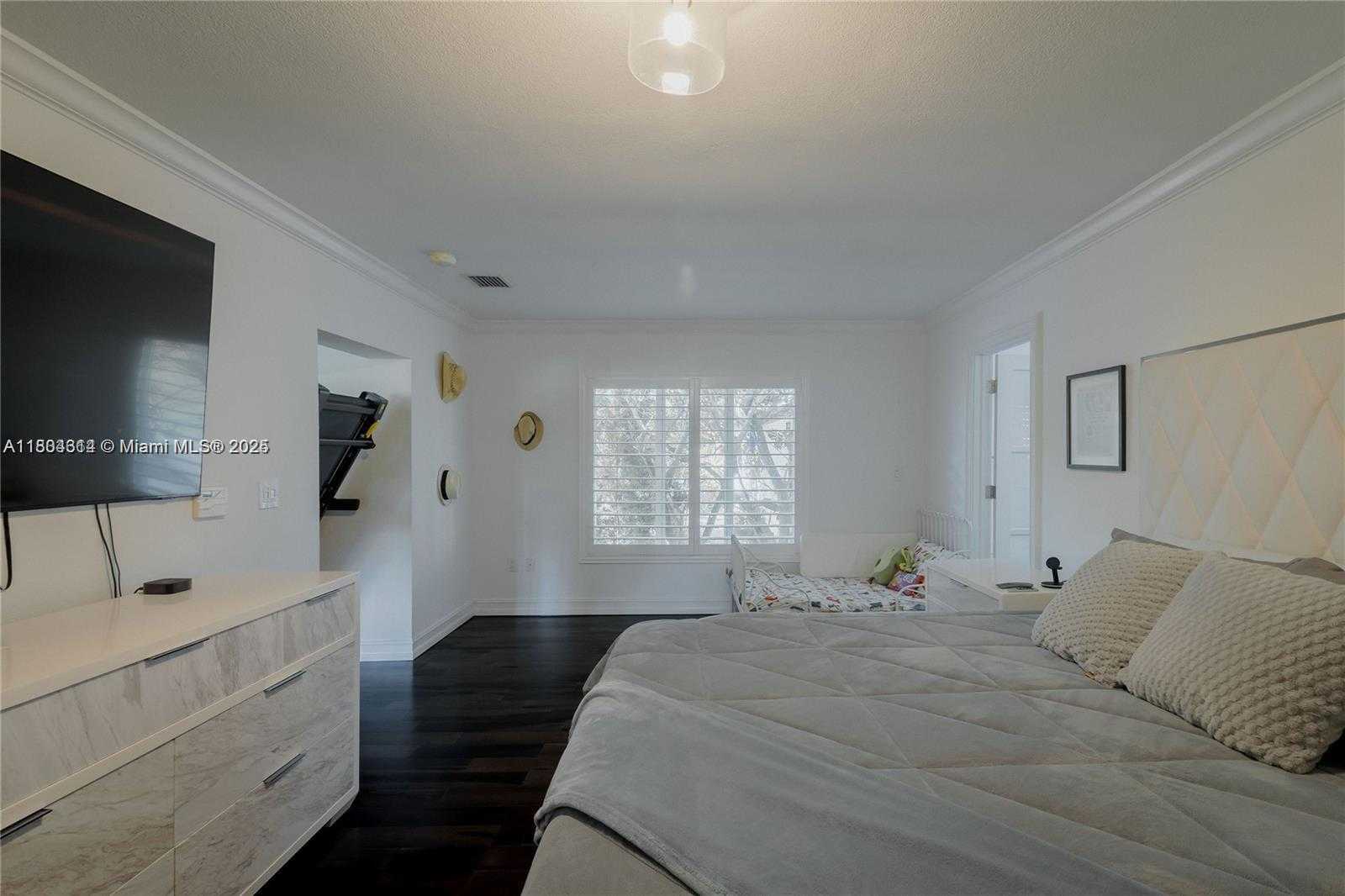 Small Image of 8500 SOUTH WEST 70TH ST, Miami Number 20