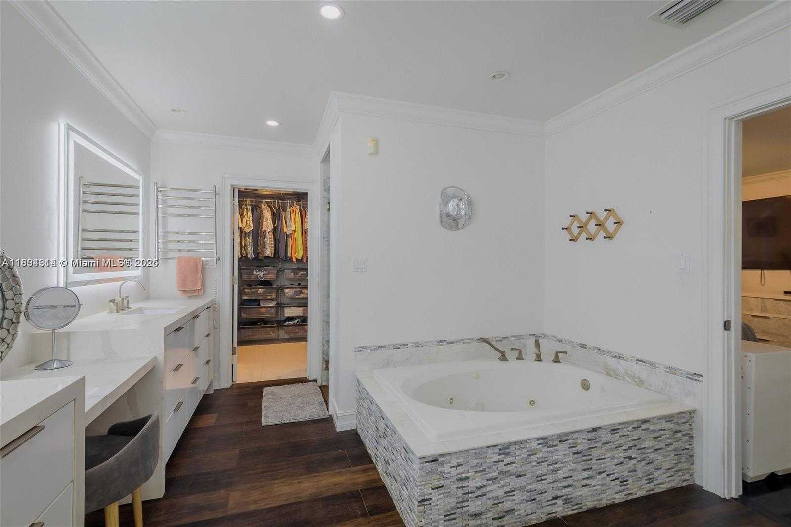 Small Image of 8500 SOUTH WEST 70TH ST, Miami Number 22
