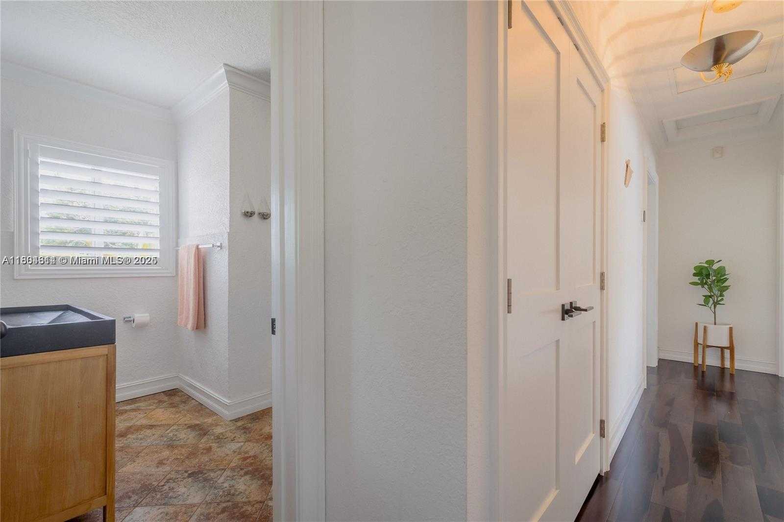 Small Image of 8500 SOUTH WEST 70TH ST, Miami Number 34