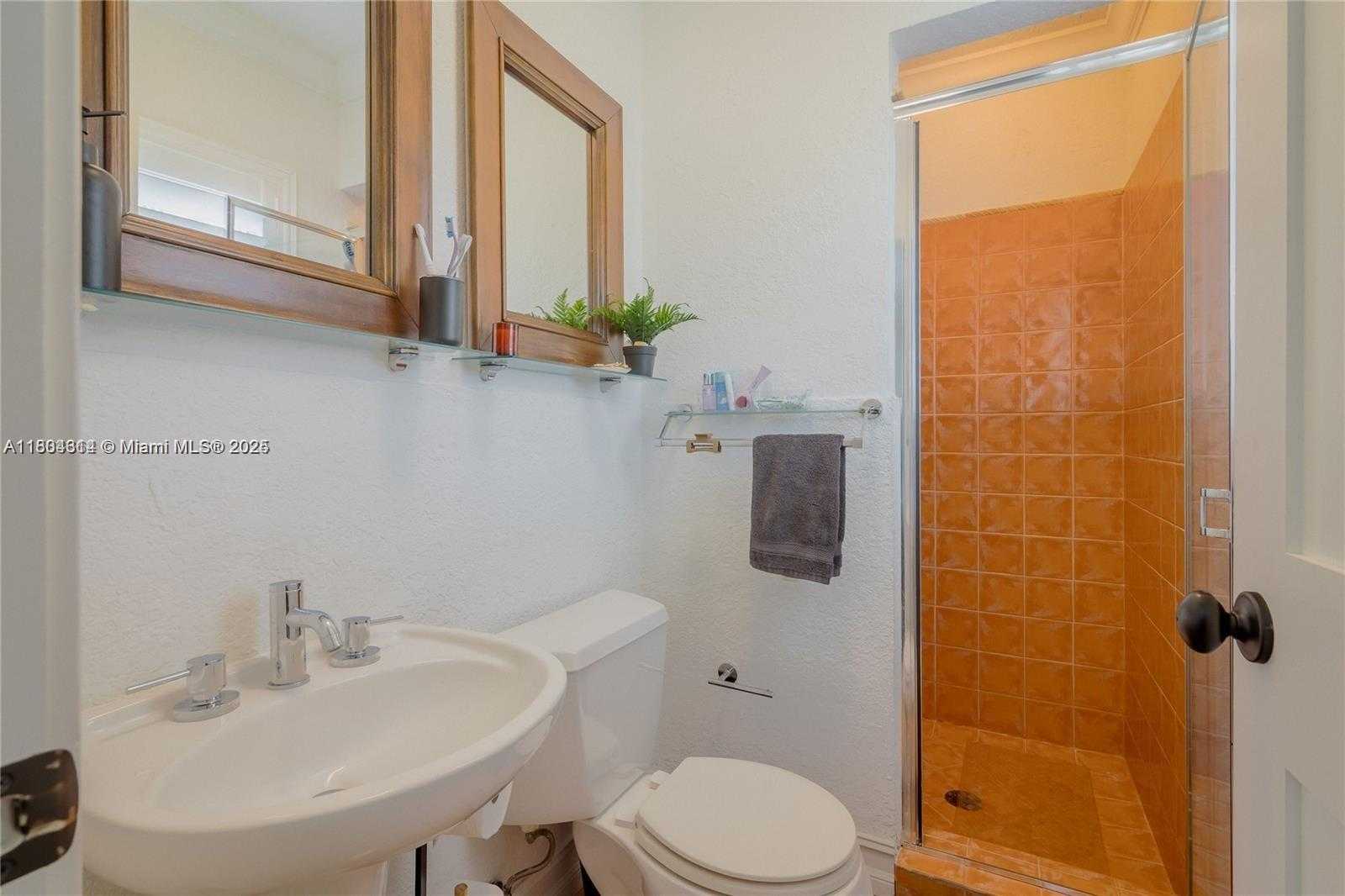 Small Image of 8500 SOUTH WEST 70TH ST, Miami Number 41