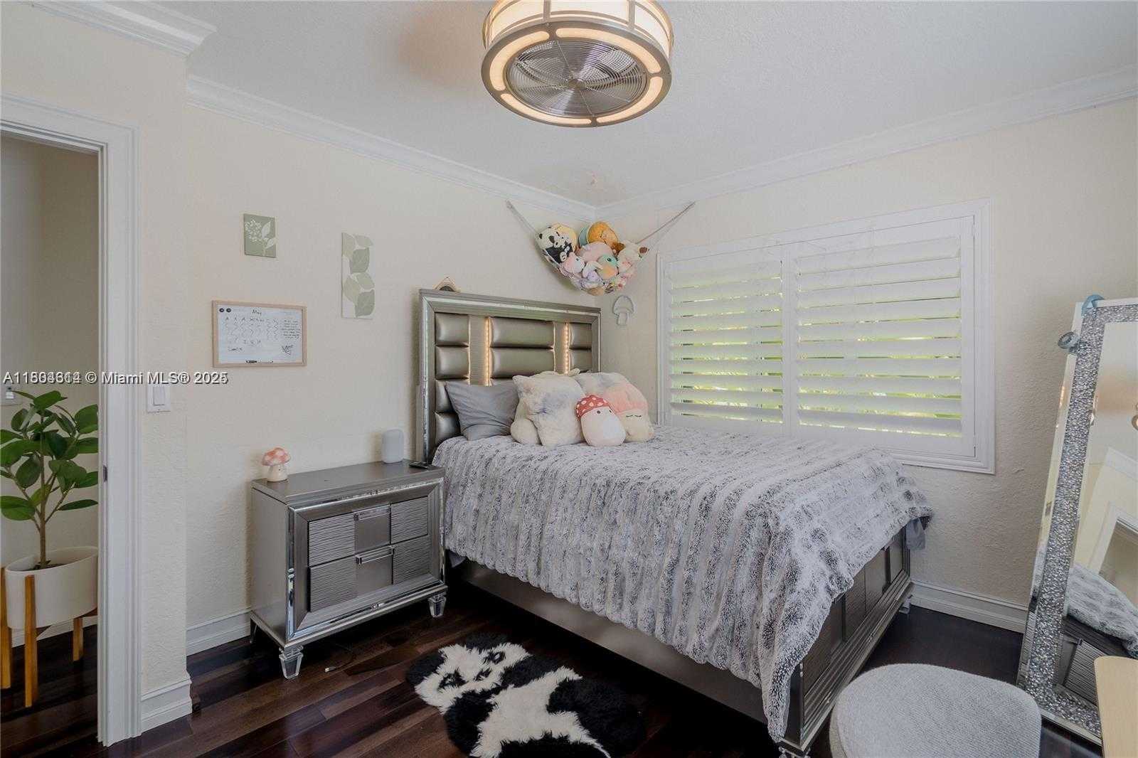 Small Image of 8500 SOUTH WEST 70TH ST, Miami Number 43