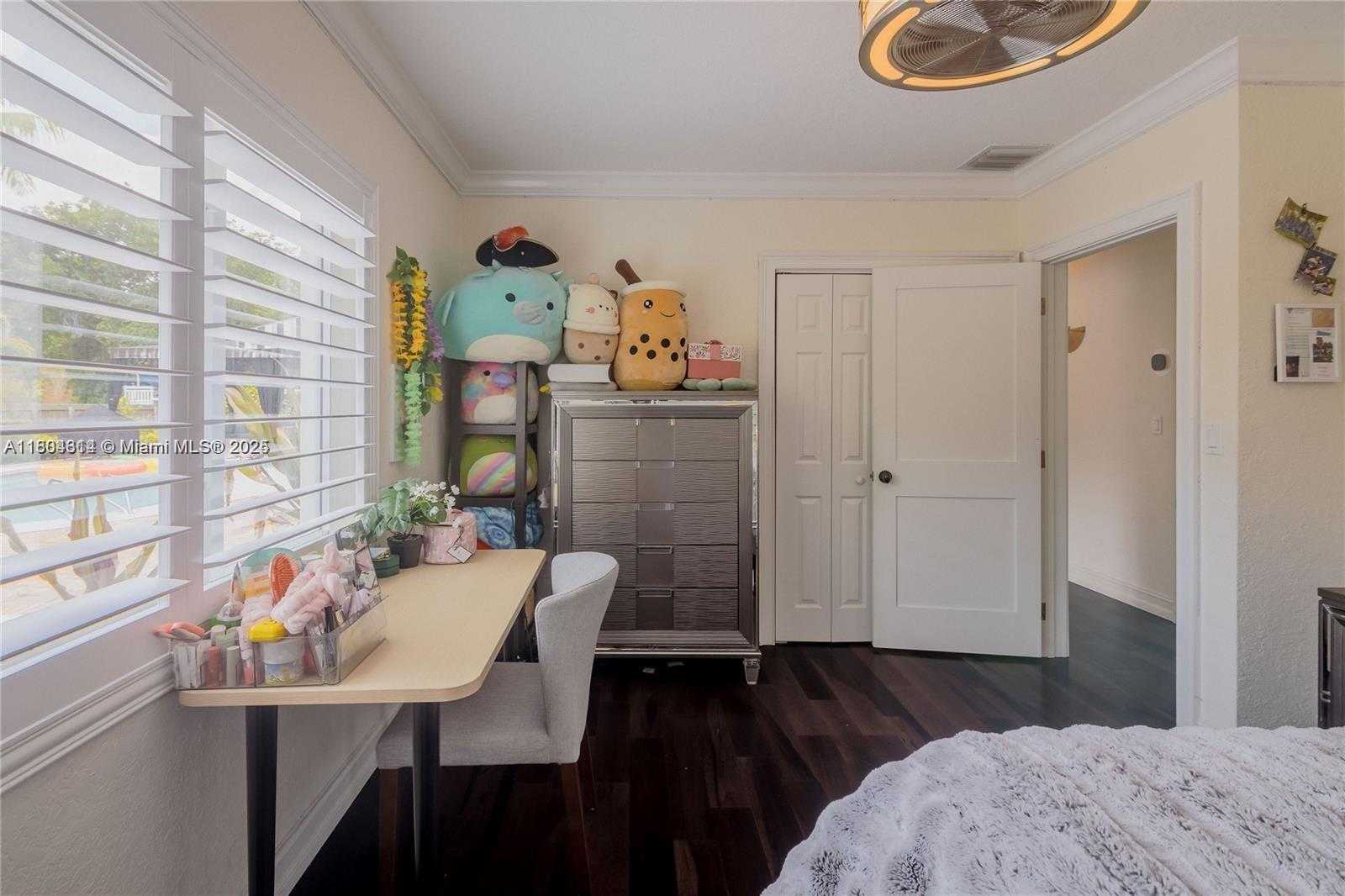 Small Image of 8500 SOUTH WEST 70TH ST, Miami Number 45