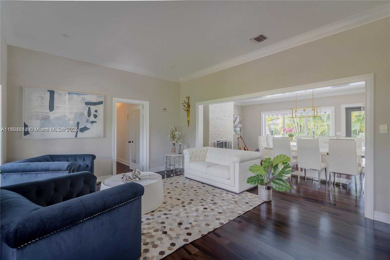 Small Image of 8500 SOUTH WEST 70TH ST, Miami Number 5
