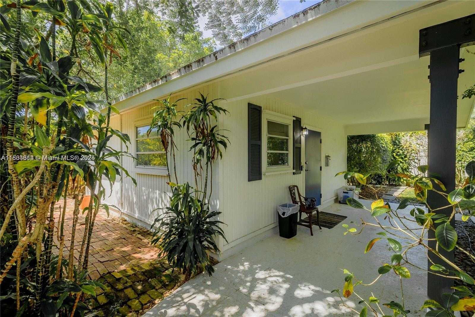 Small Image of 8500 SOUTH WEST 70TH ST, Miami Number 54