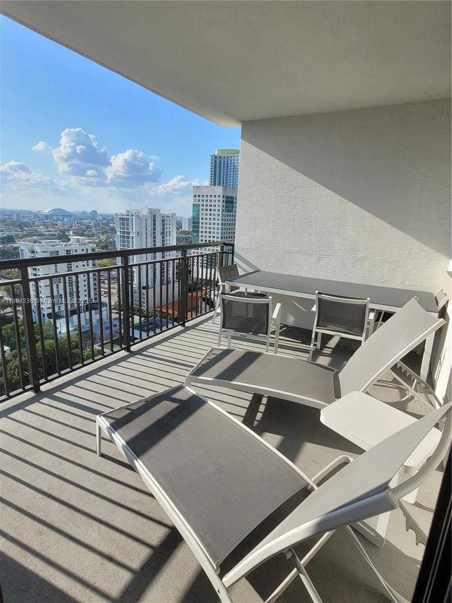 Small Image of 999 SOUTH WEST 1ST AVE #2213, Miami Number 16