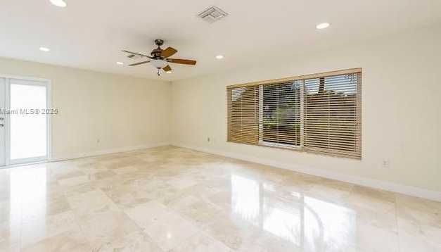Small Image of 11125 SOUTH WEST 73 CT, Pinecrest Number 9