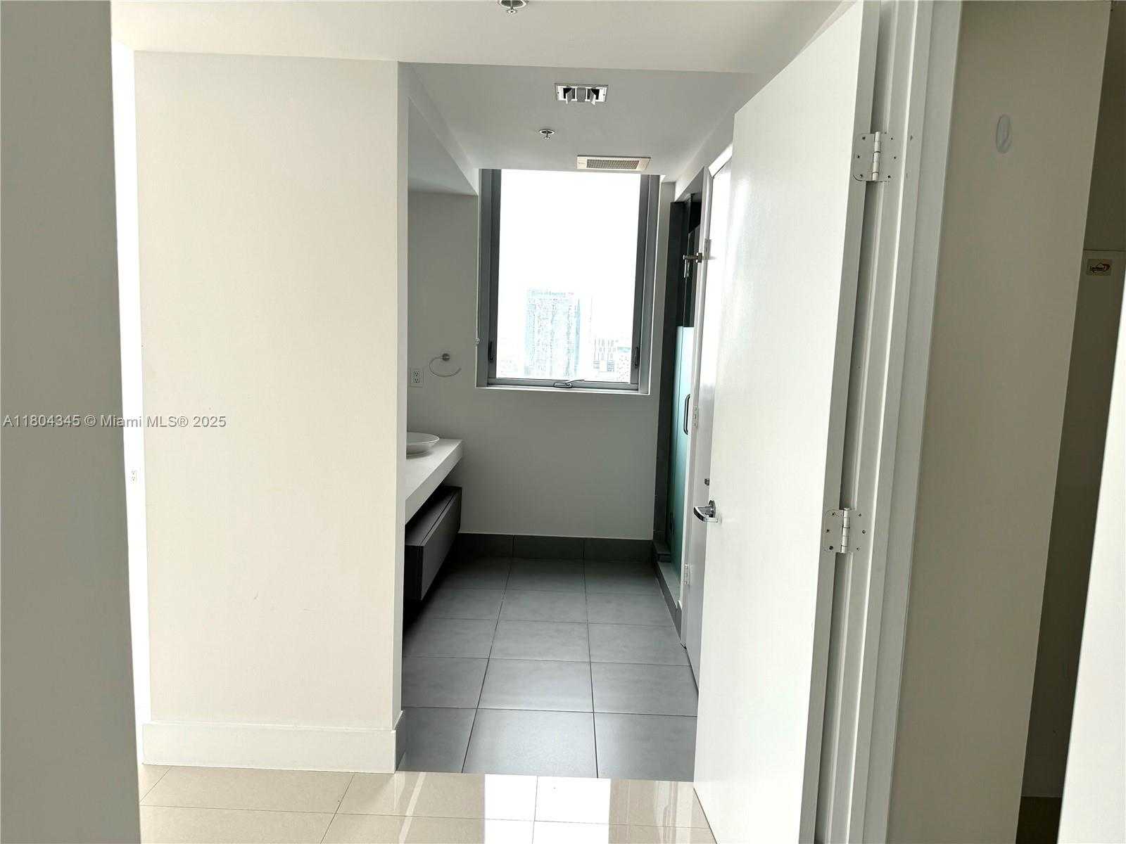 Small Image of 92 SOUTH WEST 3RD ST #1605, Miami Number 11