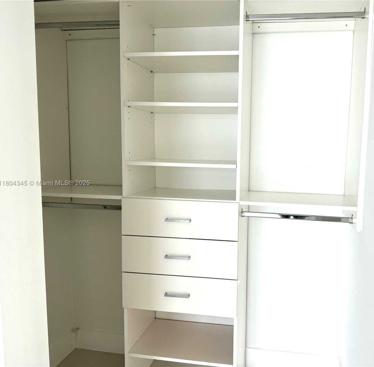 Small Image of 92 SOUTH WEST 3RD ST #1605, Miami Number 12
