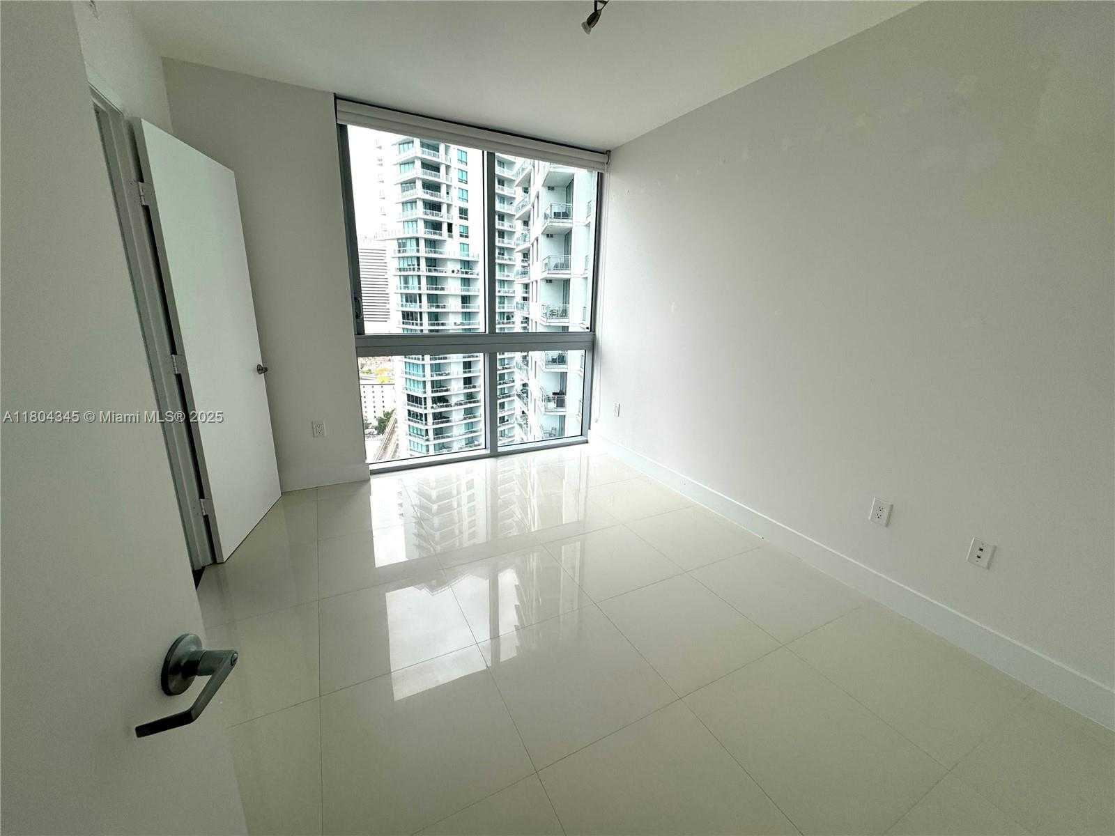 Small Image of 92 SOUTH WEST 3RD ST #1605, Miami Number 16