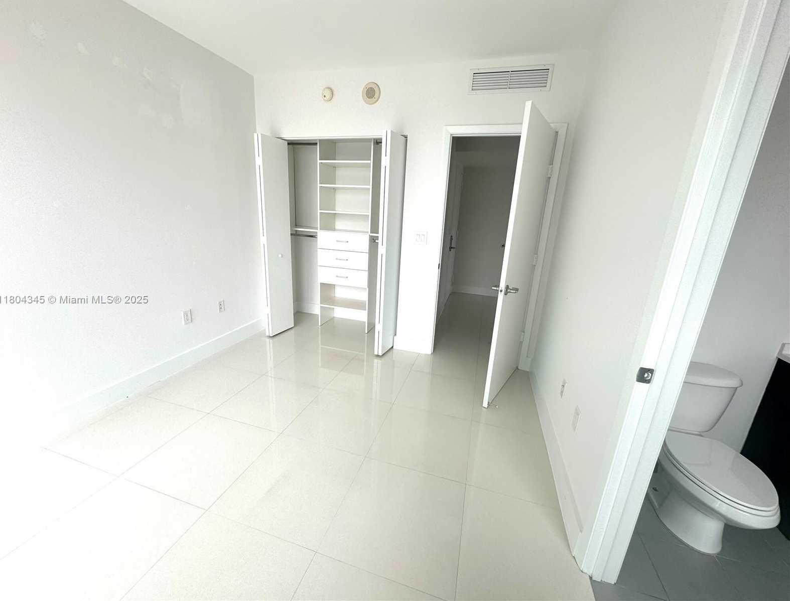 Small Image of 92 SOUTH WEST 3RD ST #1605, Miami Number 18