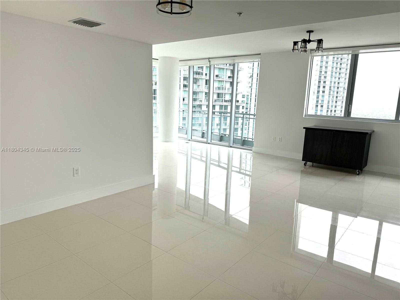 Small Image of 92 SOUTH WEST 3RD ST #1605, Miami Number 3