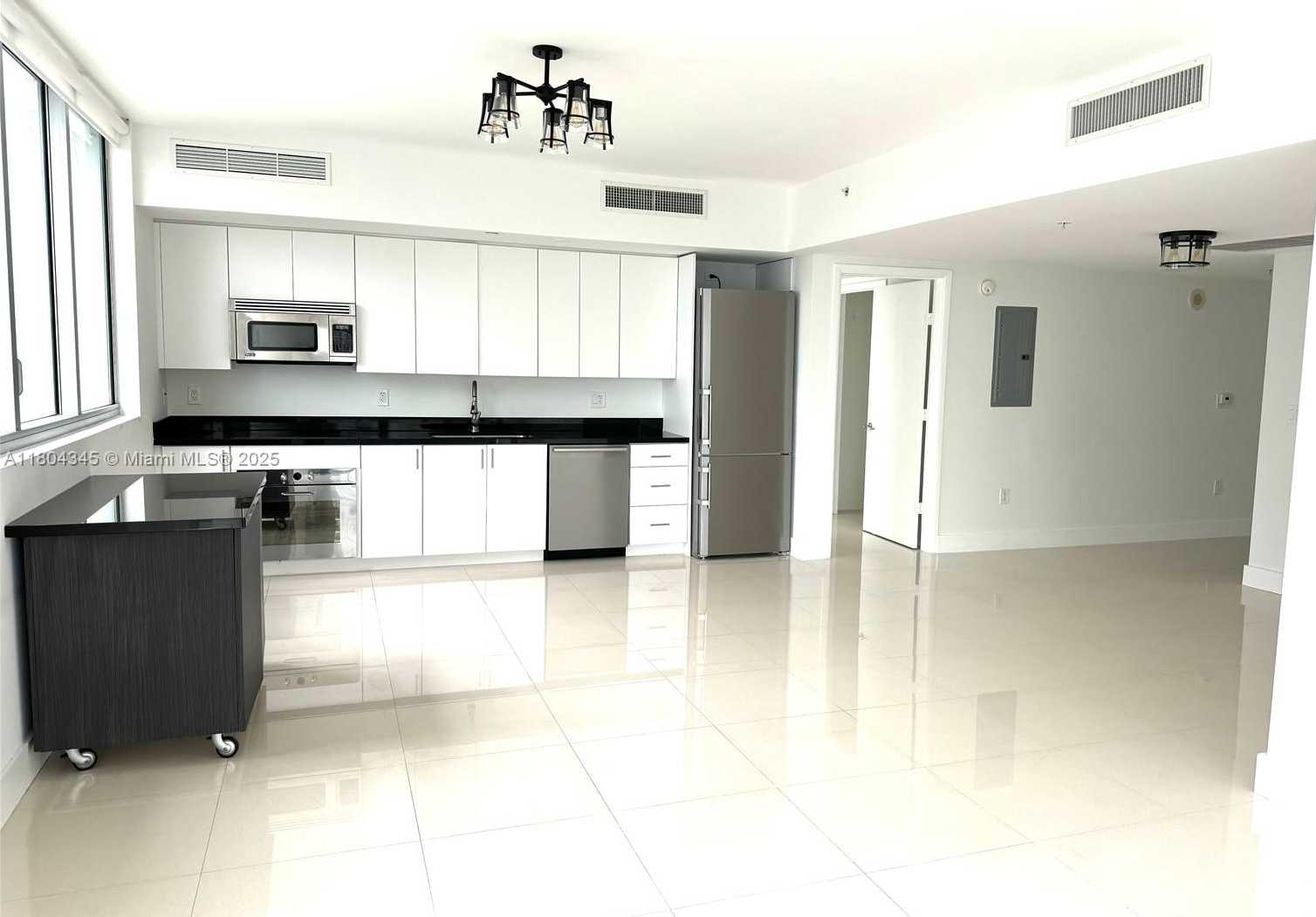 Small Image of 92 SOUTH WEST 3RD ST #1605, Miami Number 5