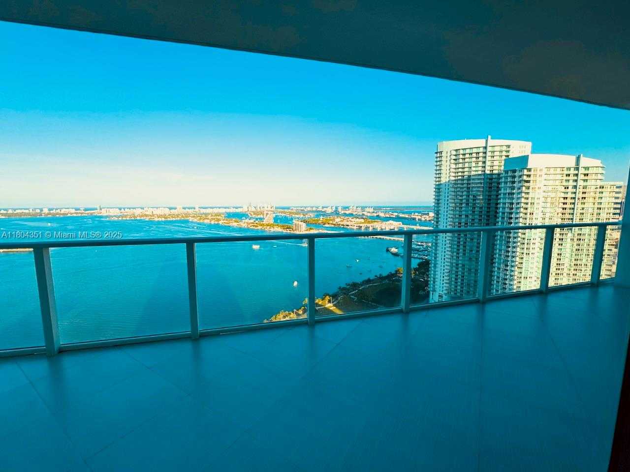 Small Image of 2020 NORTH BAYSHORE DR #3706, Miami Number 2