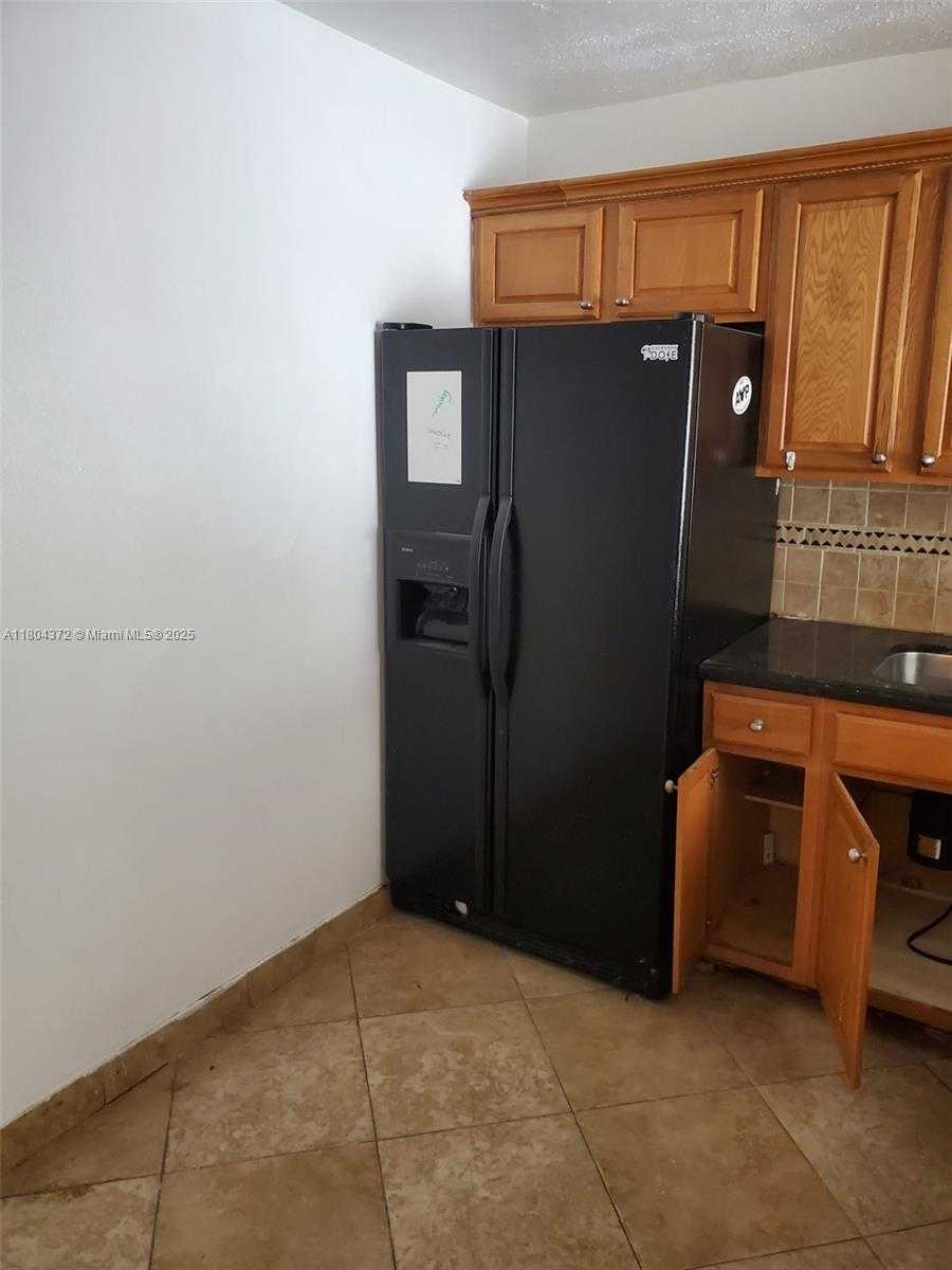 Small Image of 15225 NORTH EAST 6TH AVE #B209, Miami Number 10