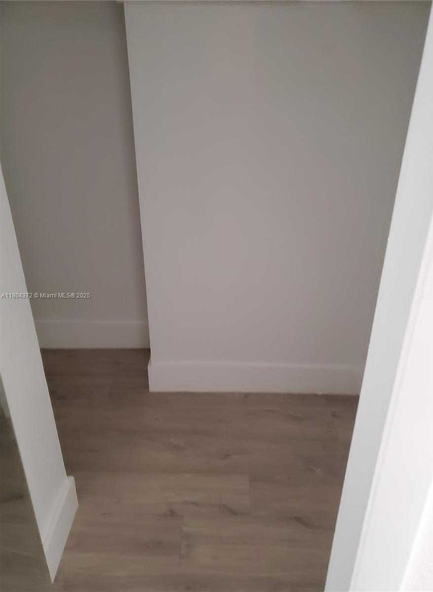 Small Image of 15225 NORTH EAST 6TH AVE #B209, Miami Number 6